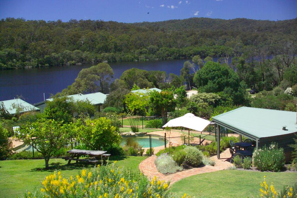 Gipsy Point Lakeside