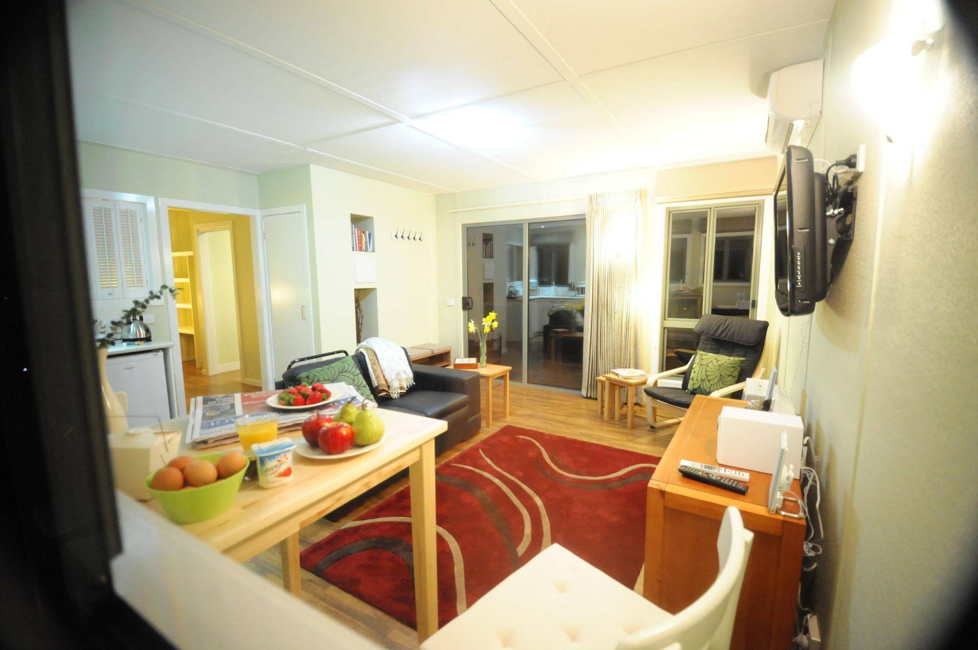 Gisborne Peak Winery Eco-Cottages