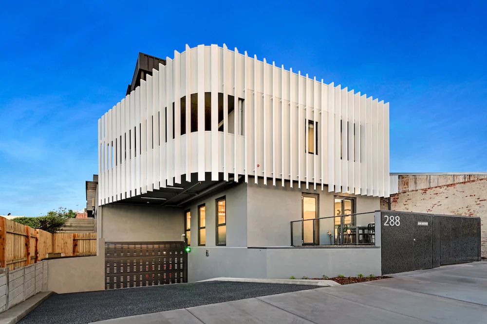 Manhattan Apartments - Glen iris