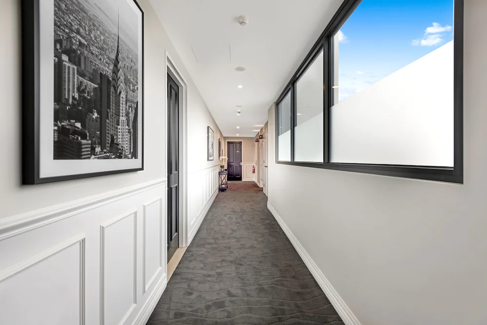 Manhattan Apartments - Glen iris