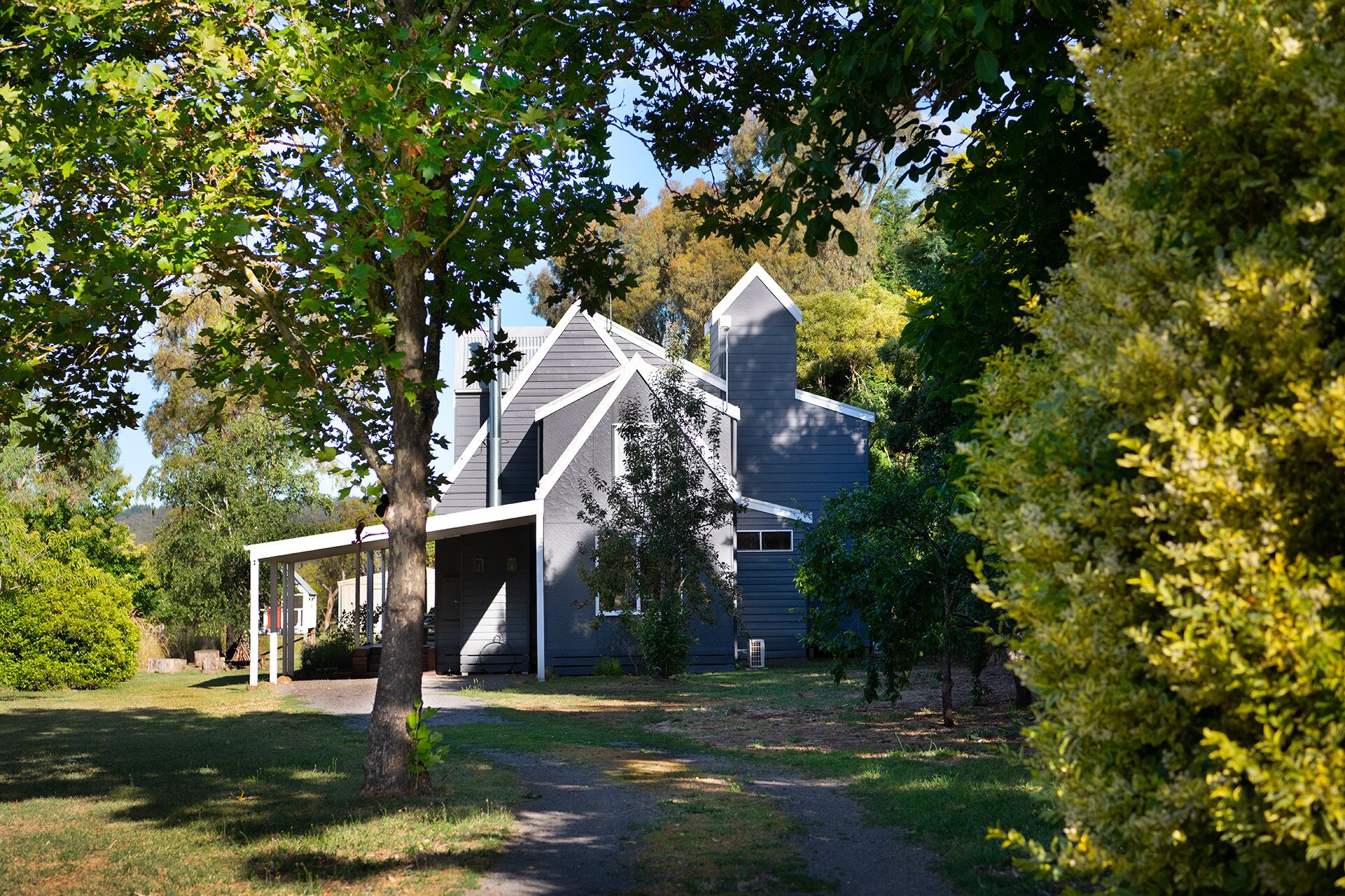 Morton House At Glenloyn