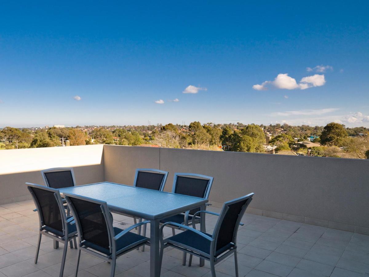 Quest Glen Waverley