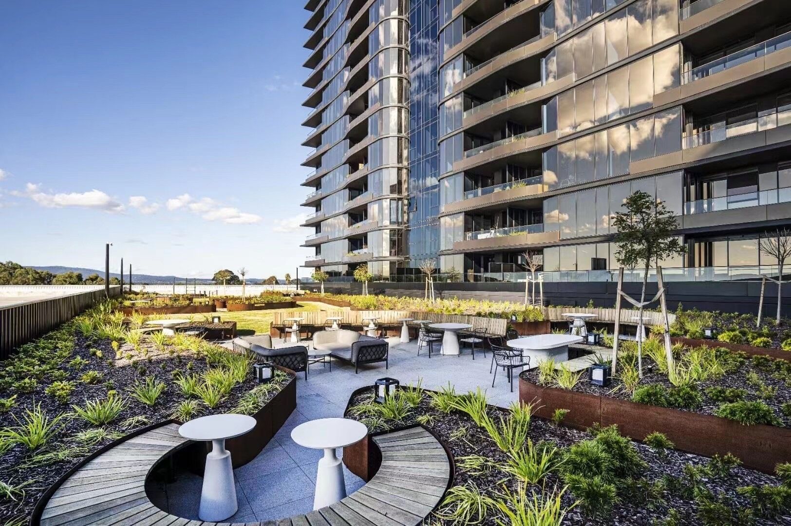 Skygarden Luxury Condo
