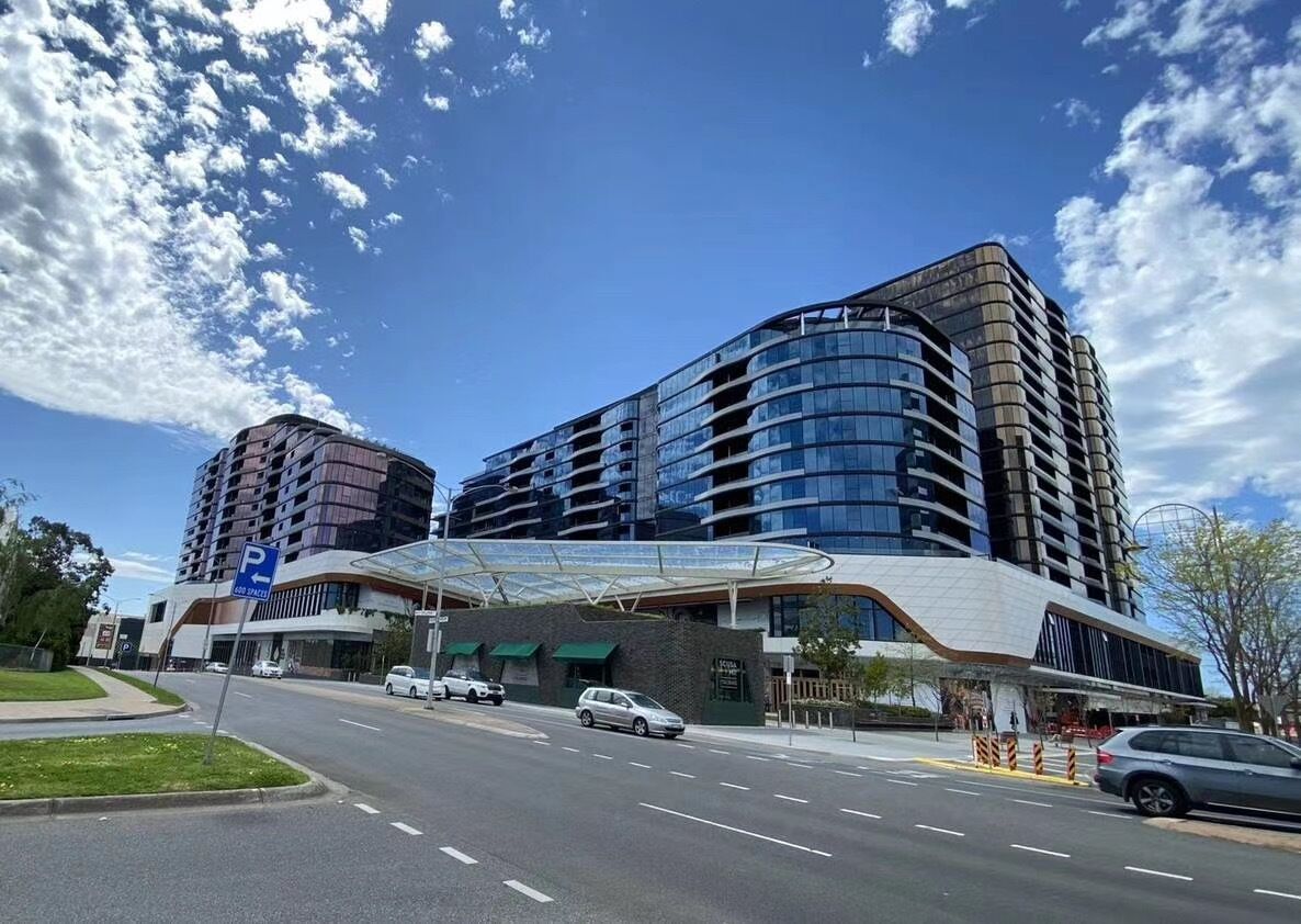 Skygarden Luxury Condo