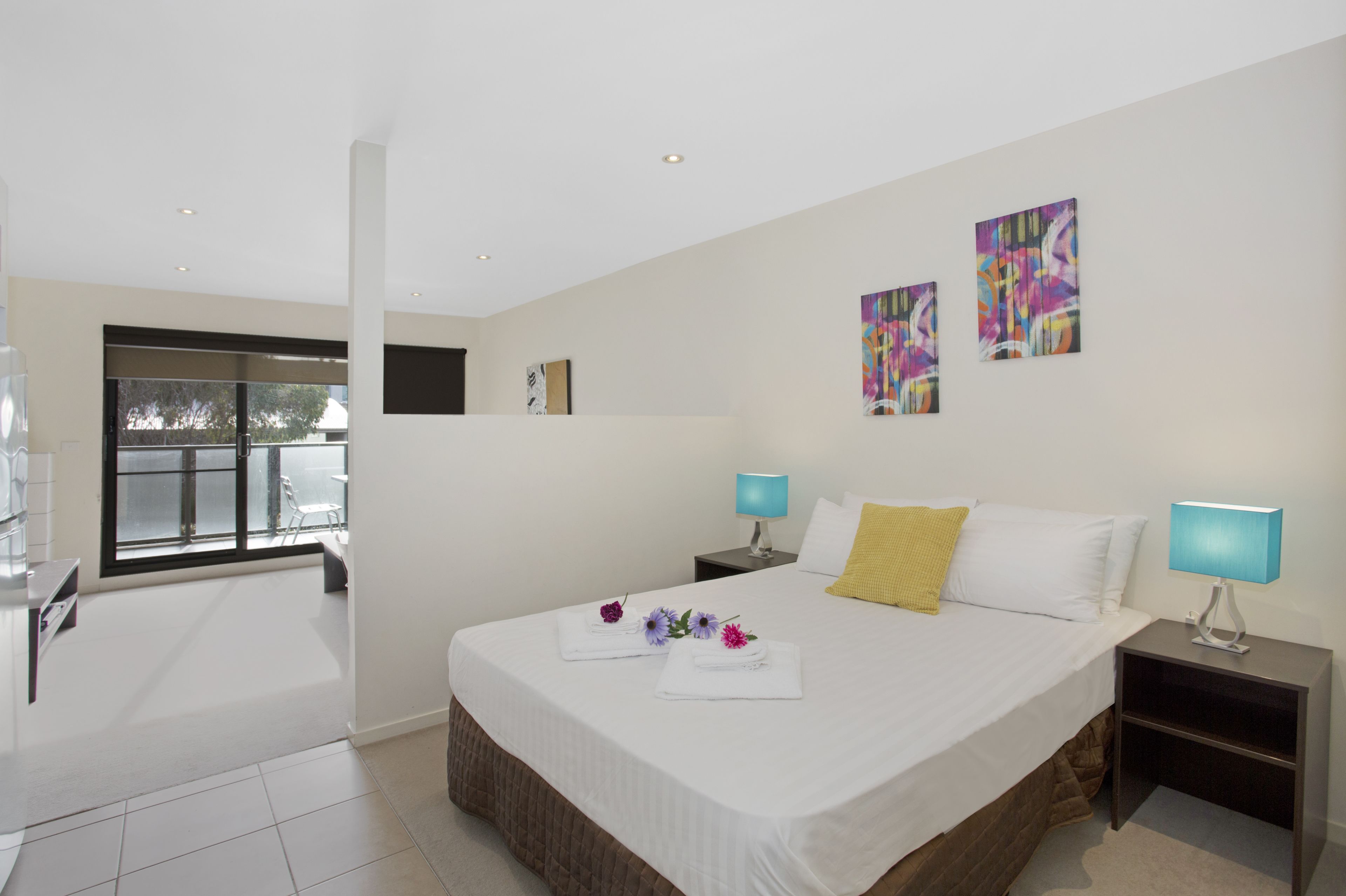 ViQi By Astra Apartments