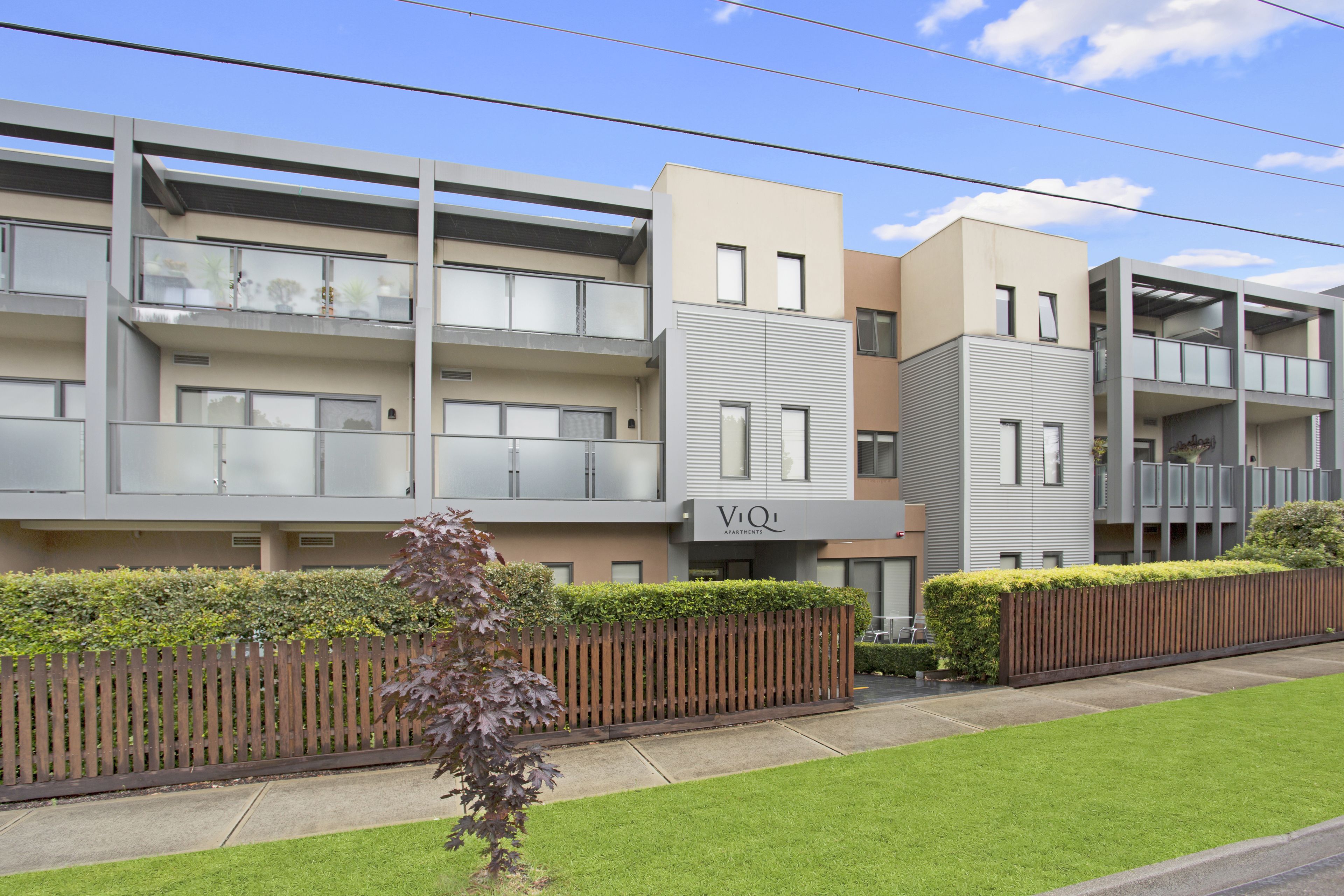 ViQi By Astra Apartments