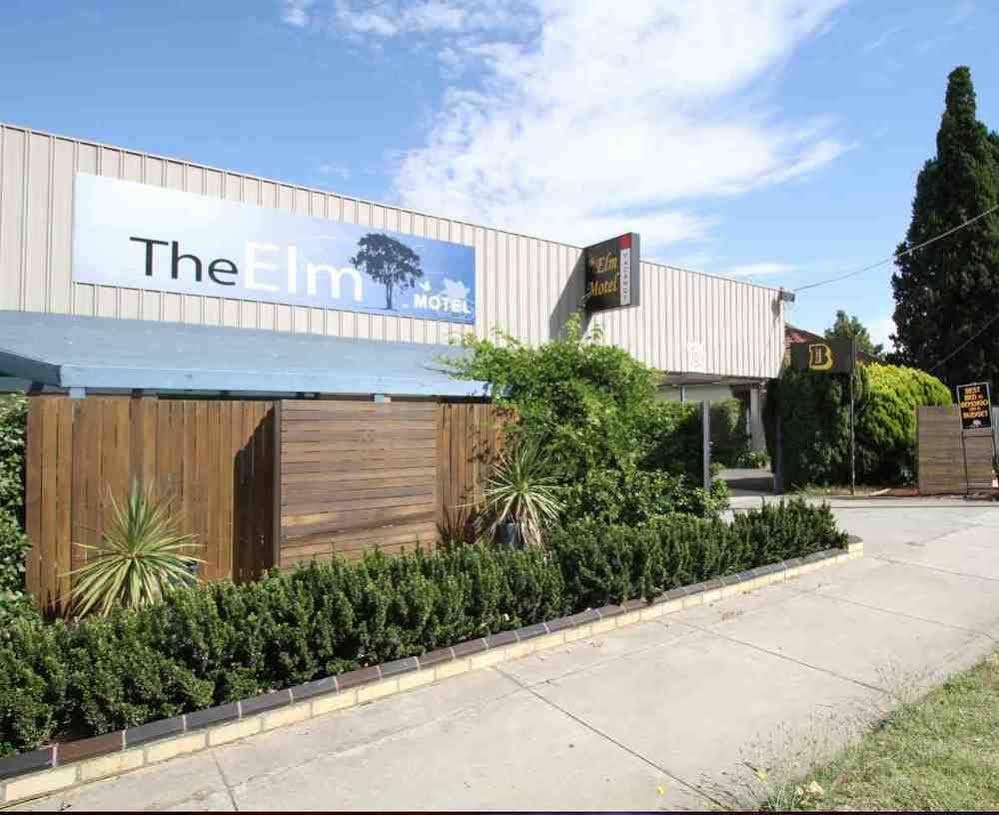 Elm Motel