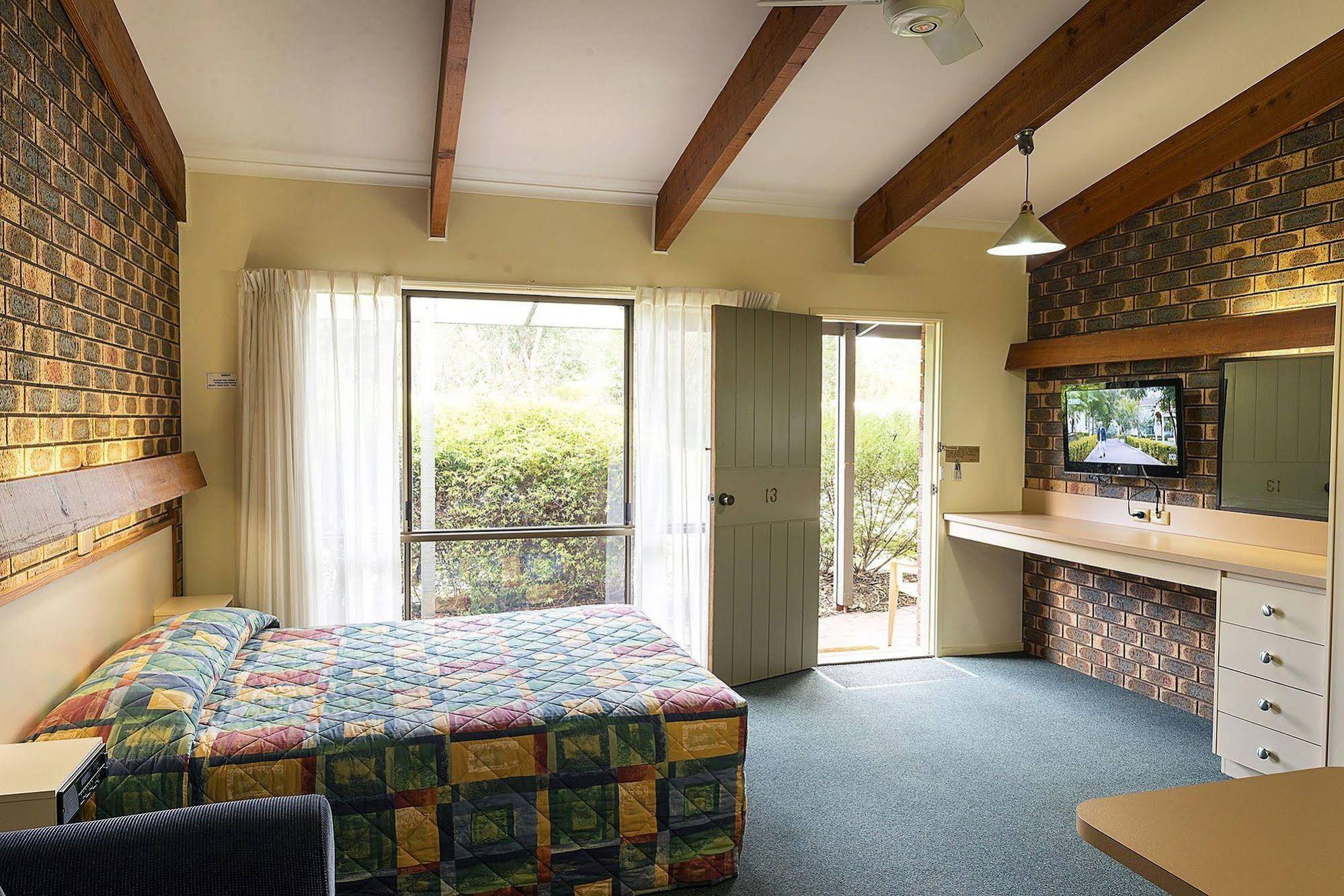 Pinnacle Holiday Lodge