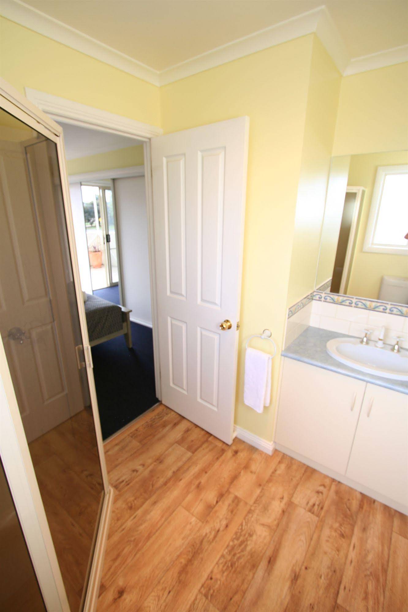 Hamilton Townhouse Motel (Vic)
