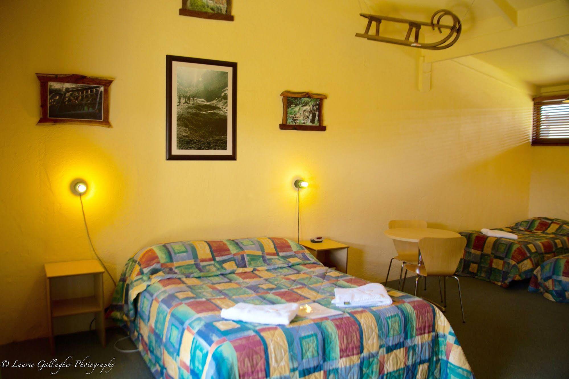 Harrietville Hotel Motel