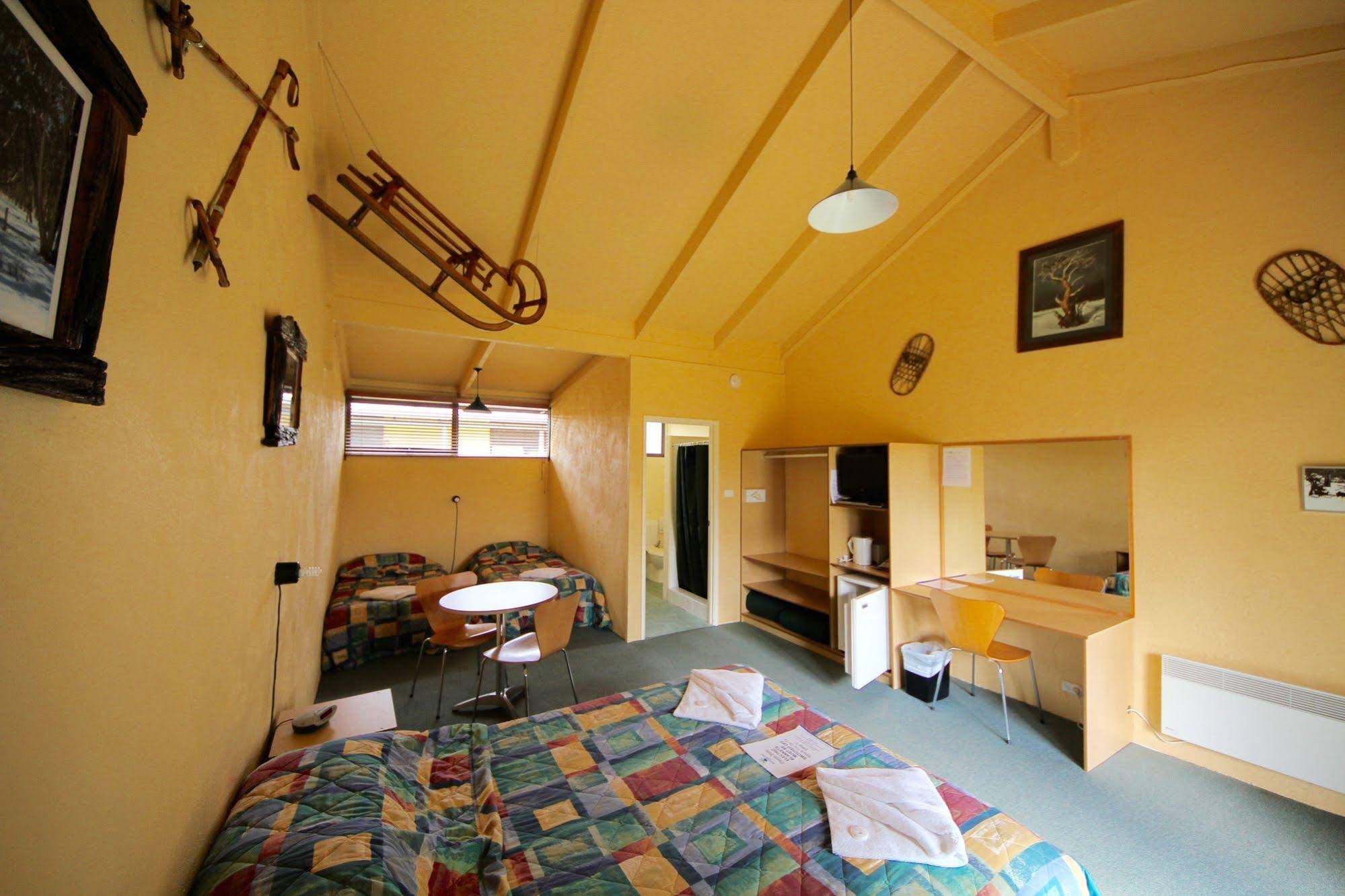 Harrietville Hotel Motel