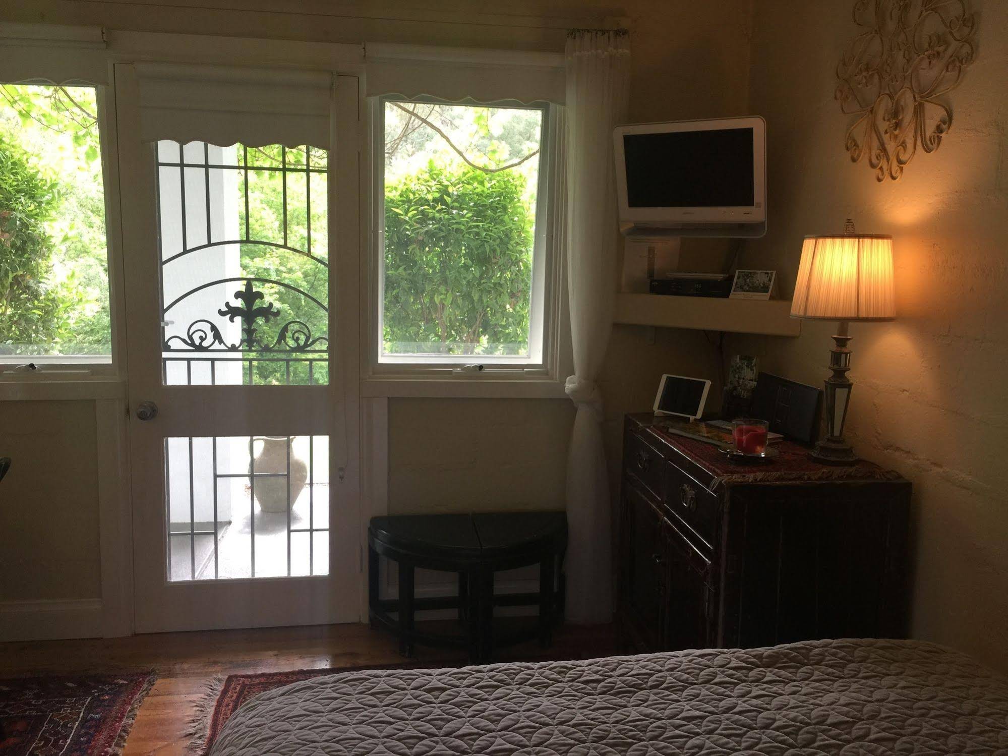 Brentwood Accommodation
