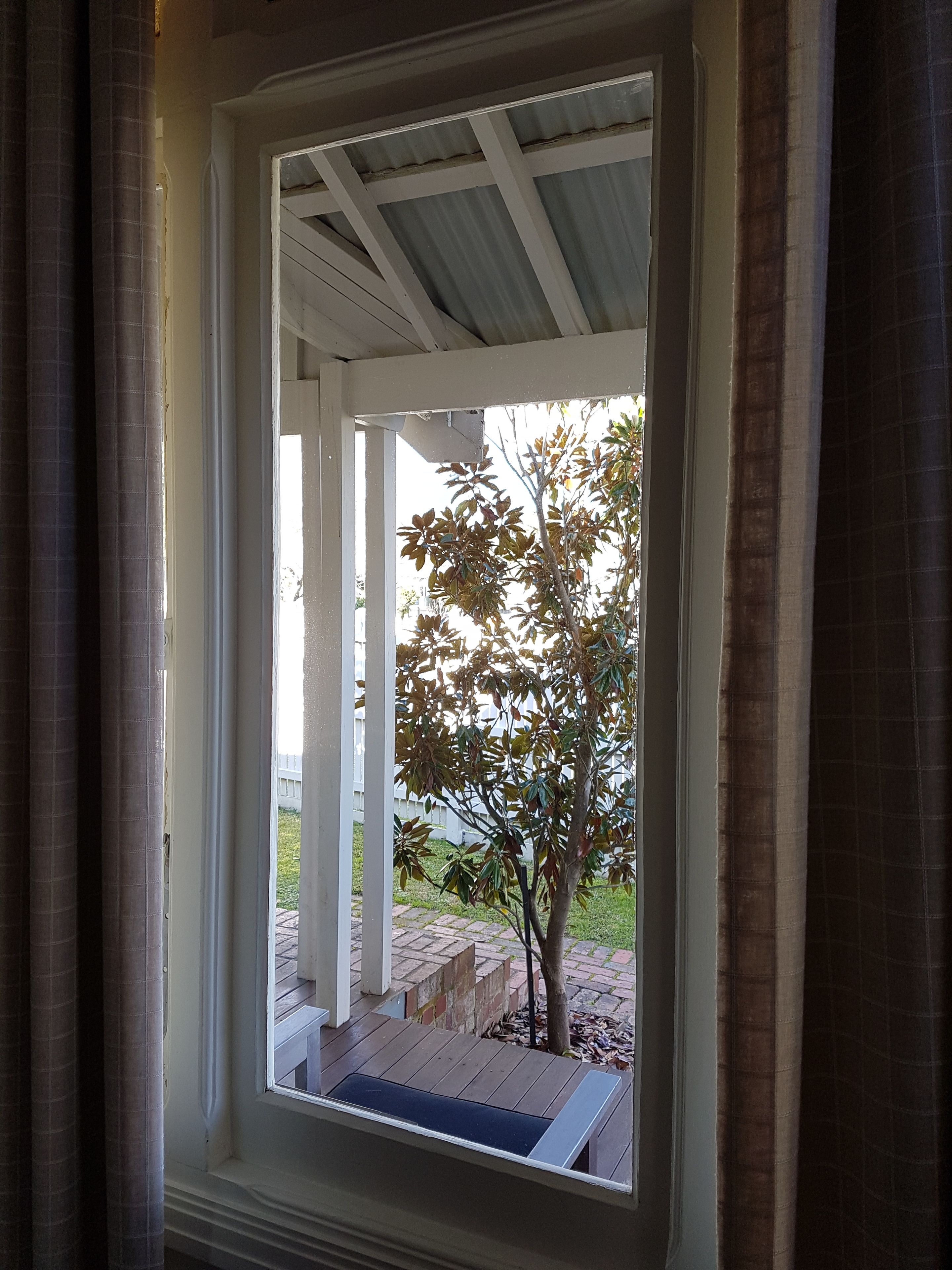 Healesville House - Magnolia House