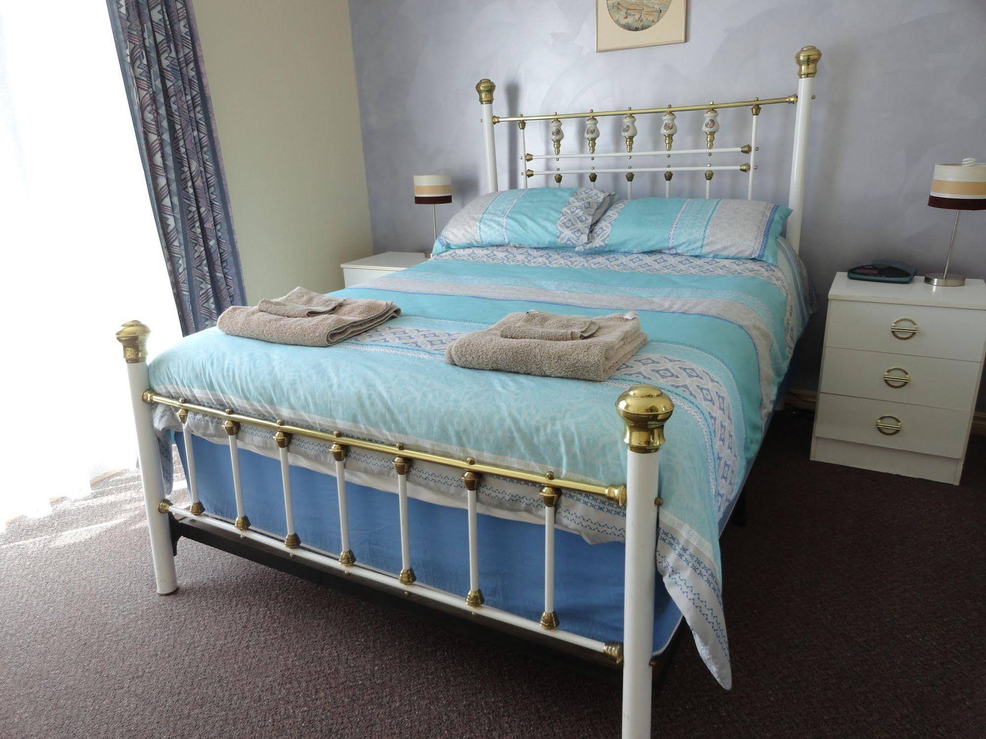 High View Family Cottages