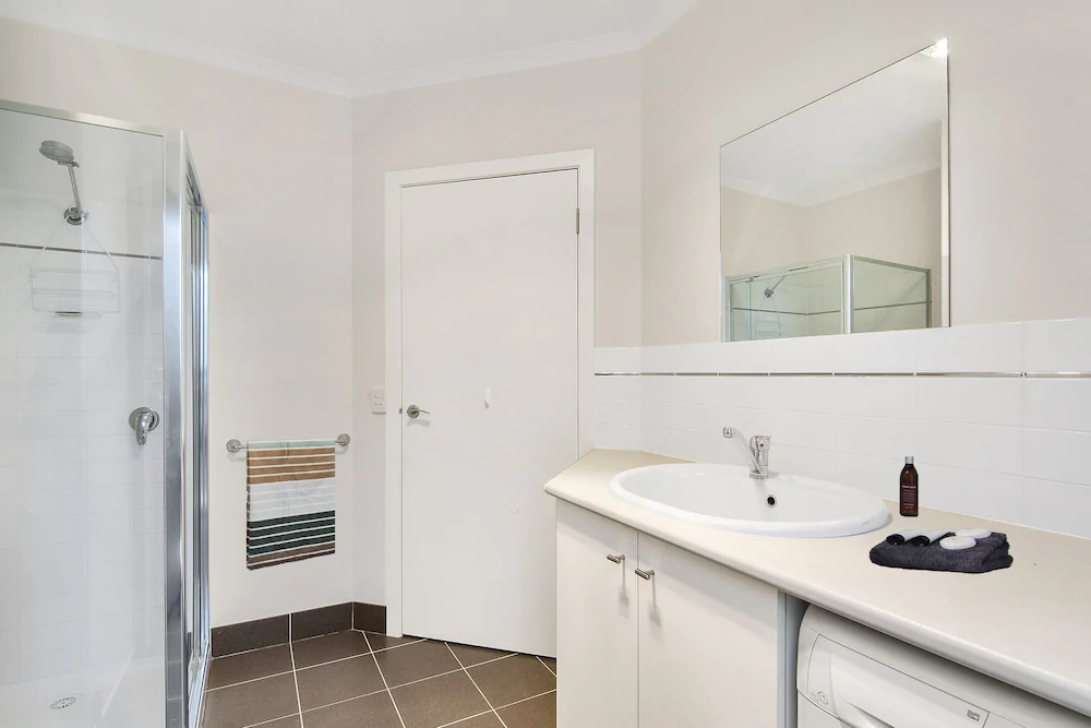 Bask At The Glade-Rejuvenate Stays