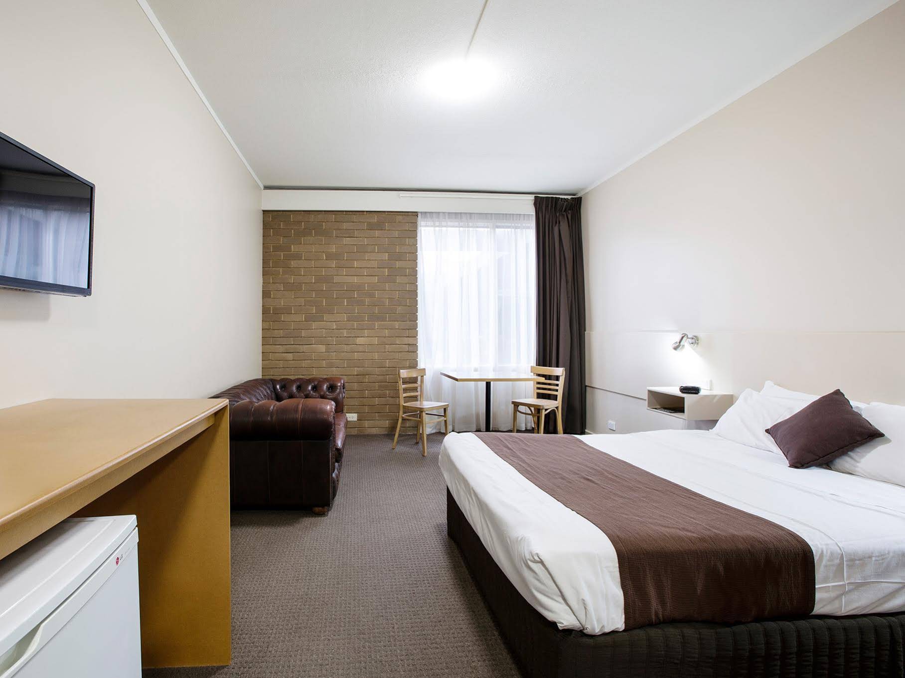 Nightcap at Keysborough Hotel