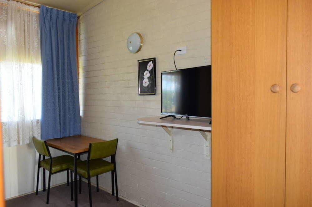Lake Bolac Motel