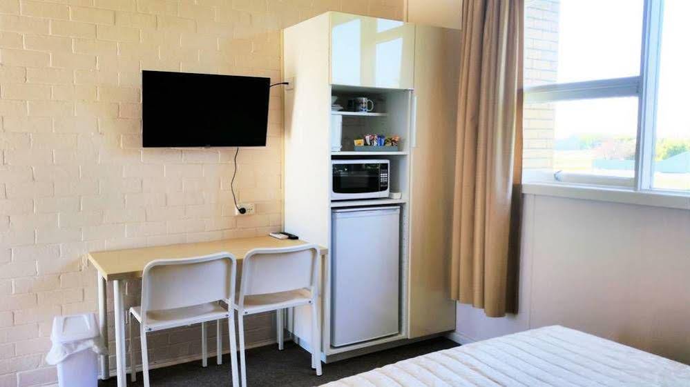 Lake Bolac Motel