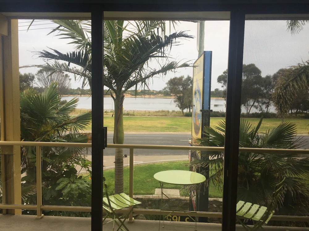 Abel Tasman Waterfront Motel Lakes Entrance