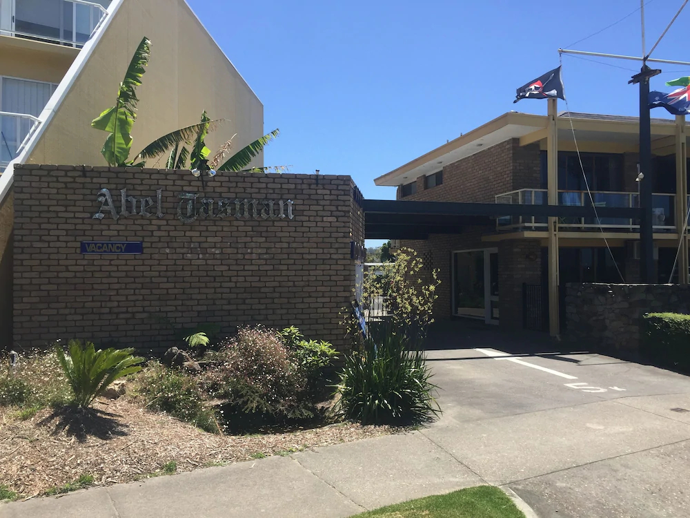 Abel Tasman Waterfront Motel Lakes Entrance