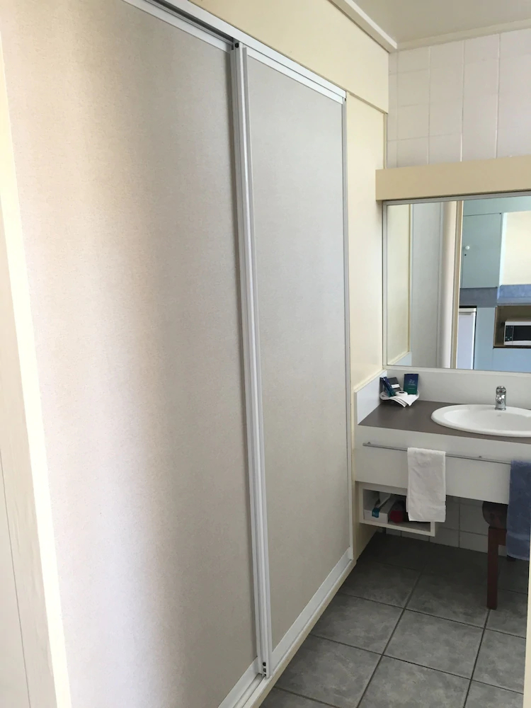 Abel Tasman Waterfront Motel Lakes Entrance