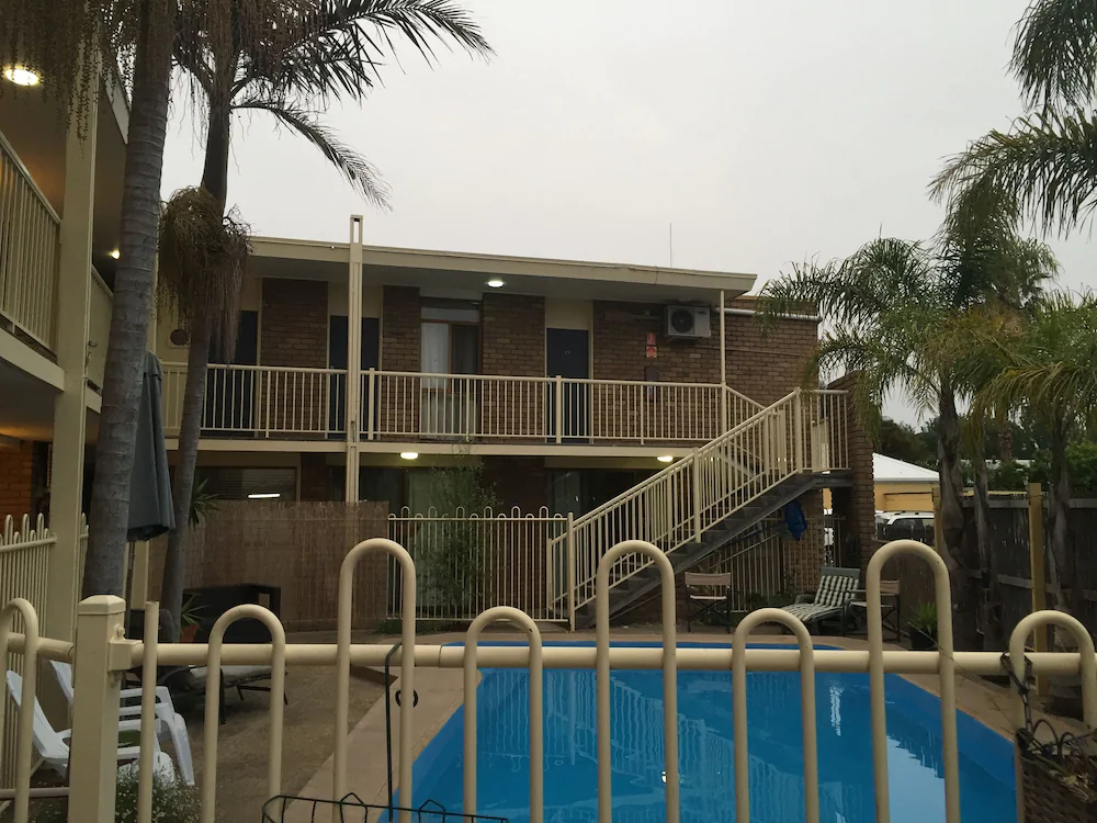 Abel Tasman Waterfront Motel Lakes Entrance