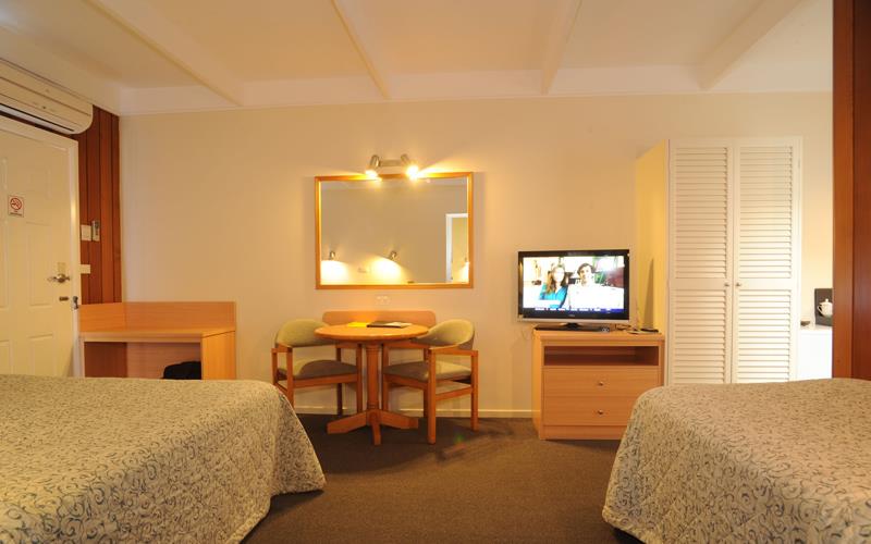 Banjo Paterson Motor Inn