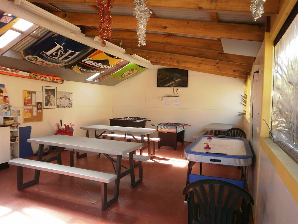 Kickback Cottages