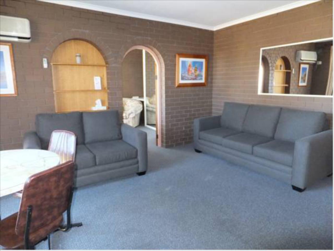 Paradise Holiday Apartments