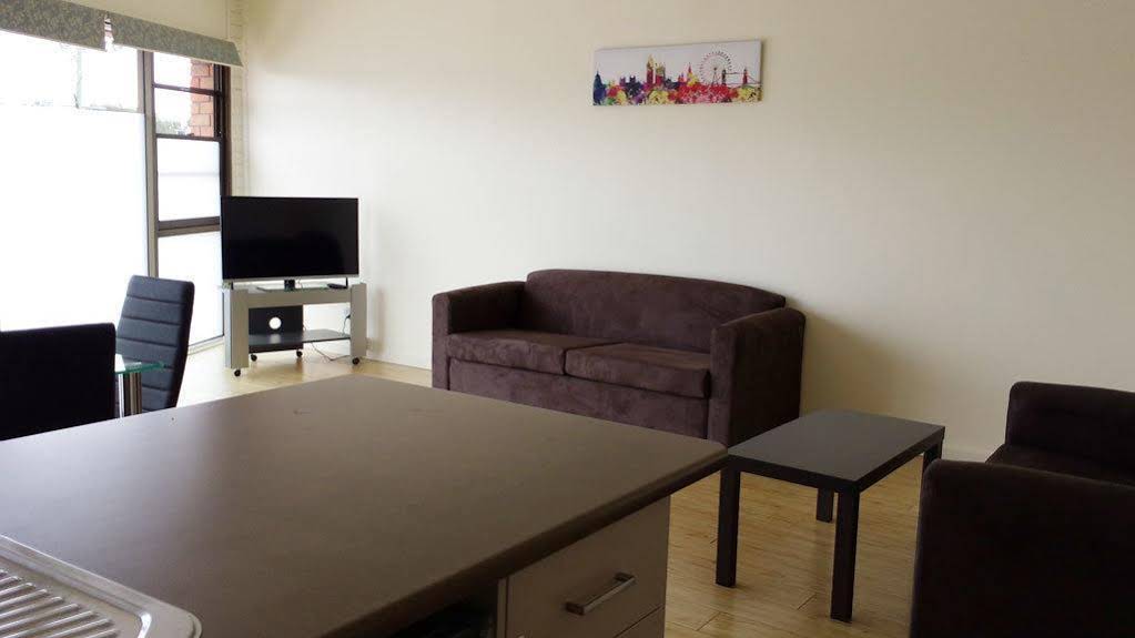Westside Serviced Apartments