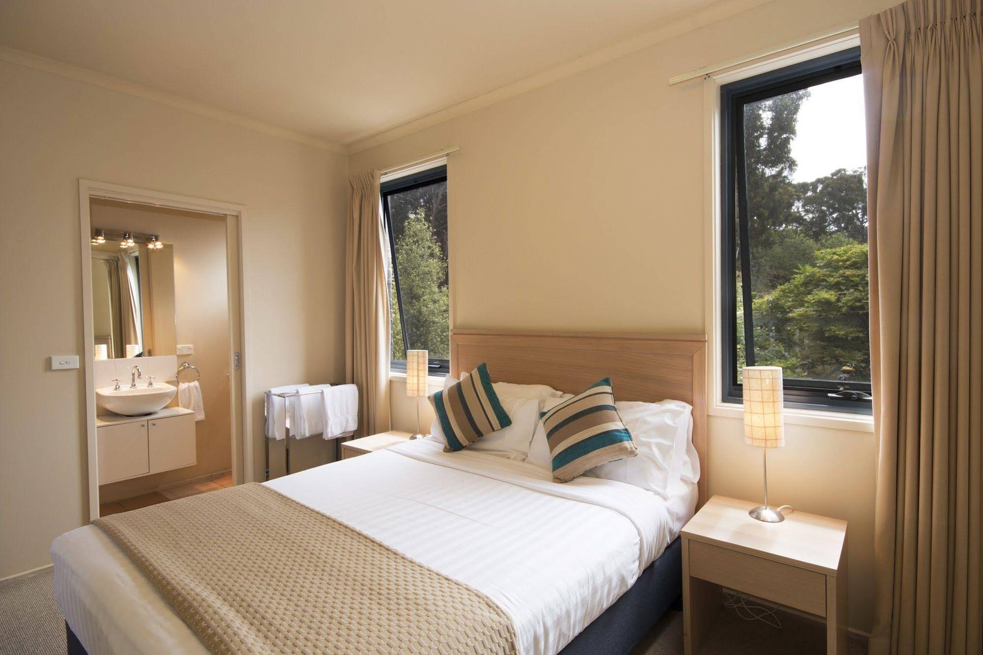 Chatby Lane Luxury Apartments B&B