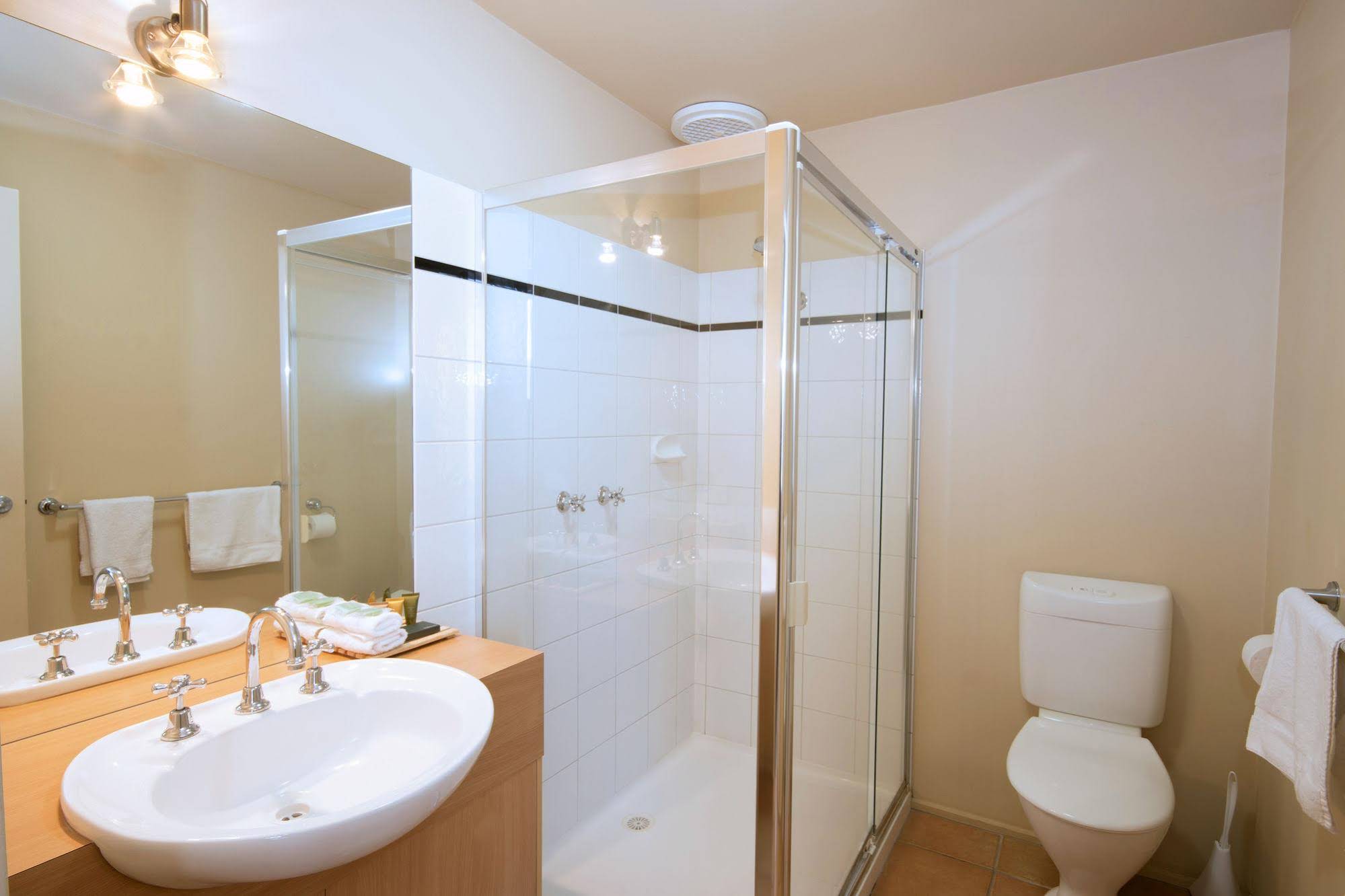 Chatby Lane Luxury Apartments B&B