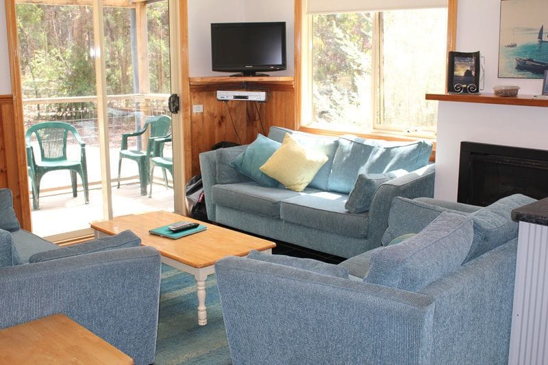 Lorne Bush House Cottages & Eco Retreats