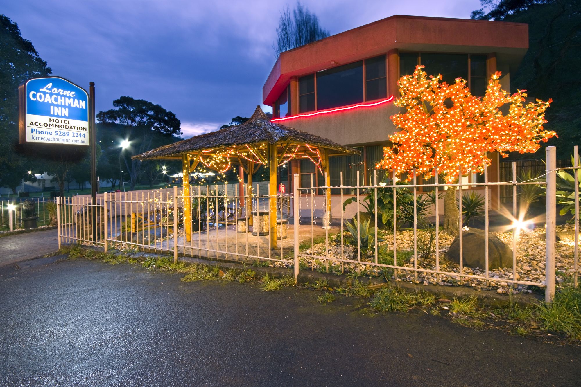 Lorne Coachman Inn