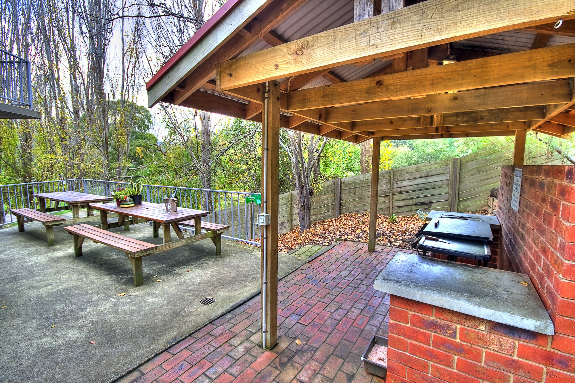 Lorne Coachman Inn