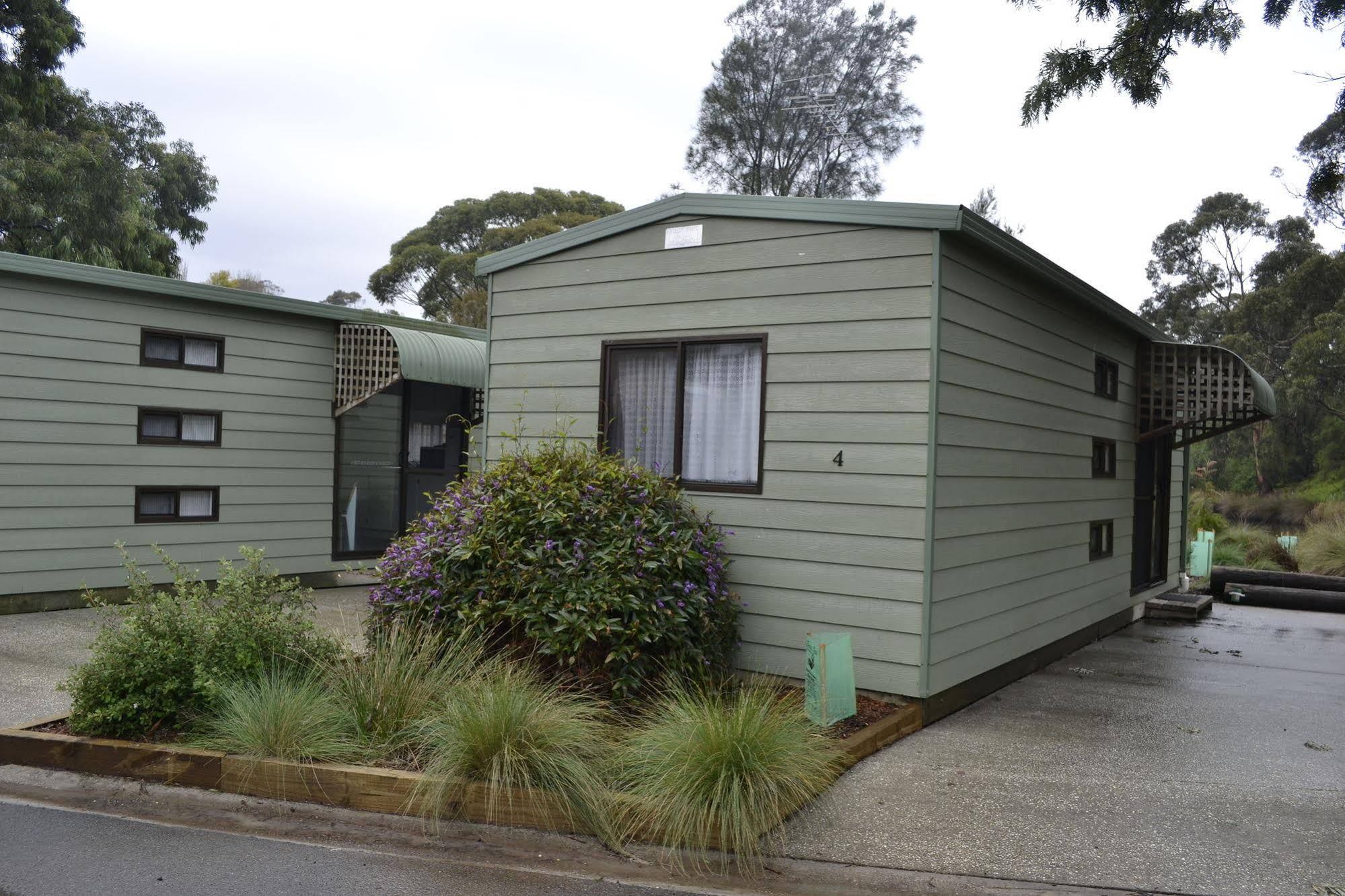 Lorne Foreshore Caravan Park