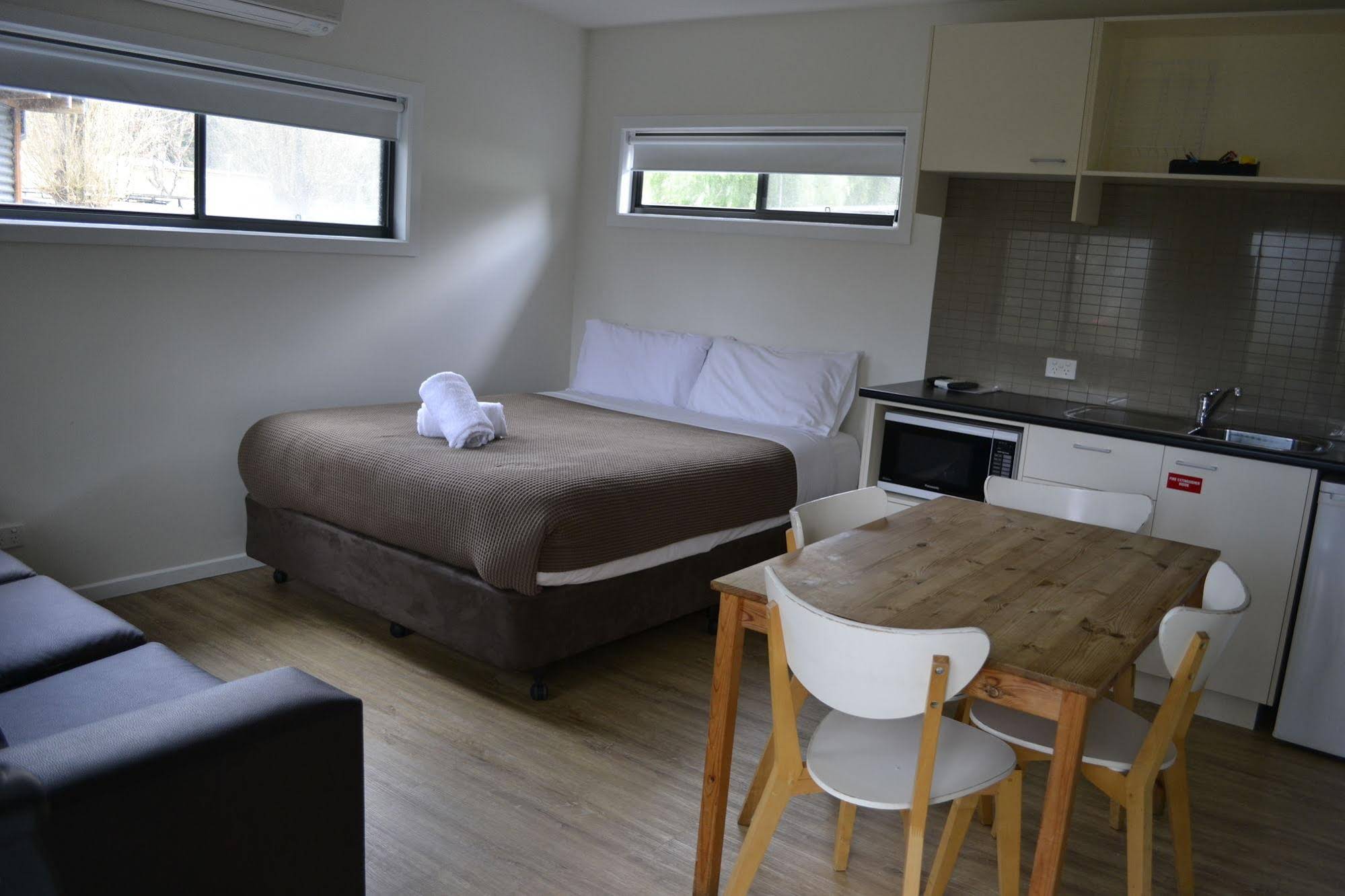 Lorne Foreshore Caravan Park