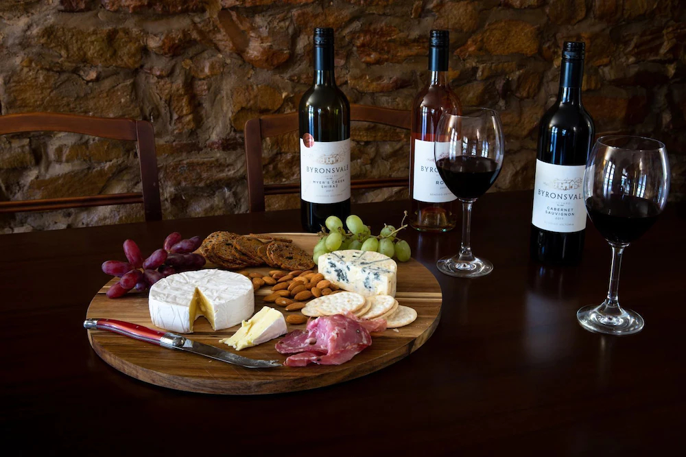 Byronsvale Vineyard & Accommodation