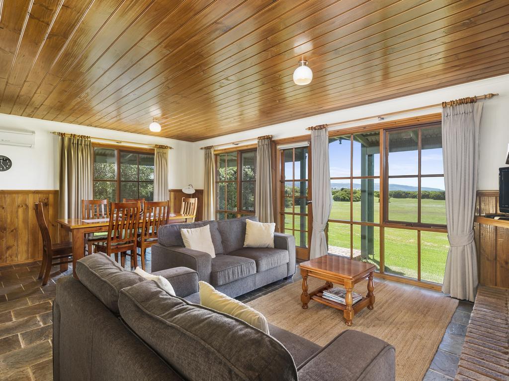 Apollo Bay Cottages