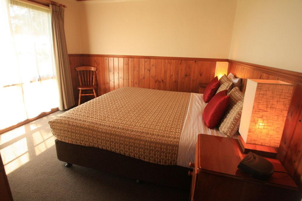 Apollo Bay Cottages