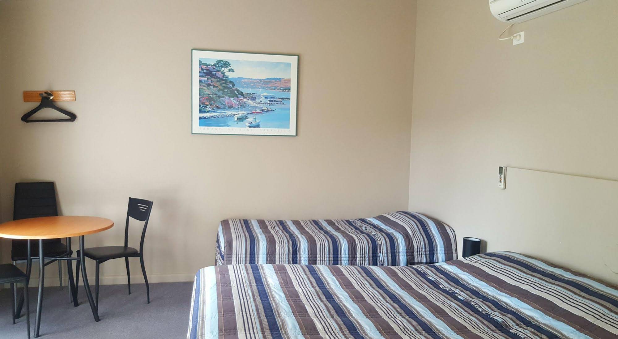 Meeniyan Motel