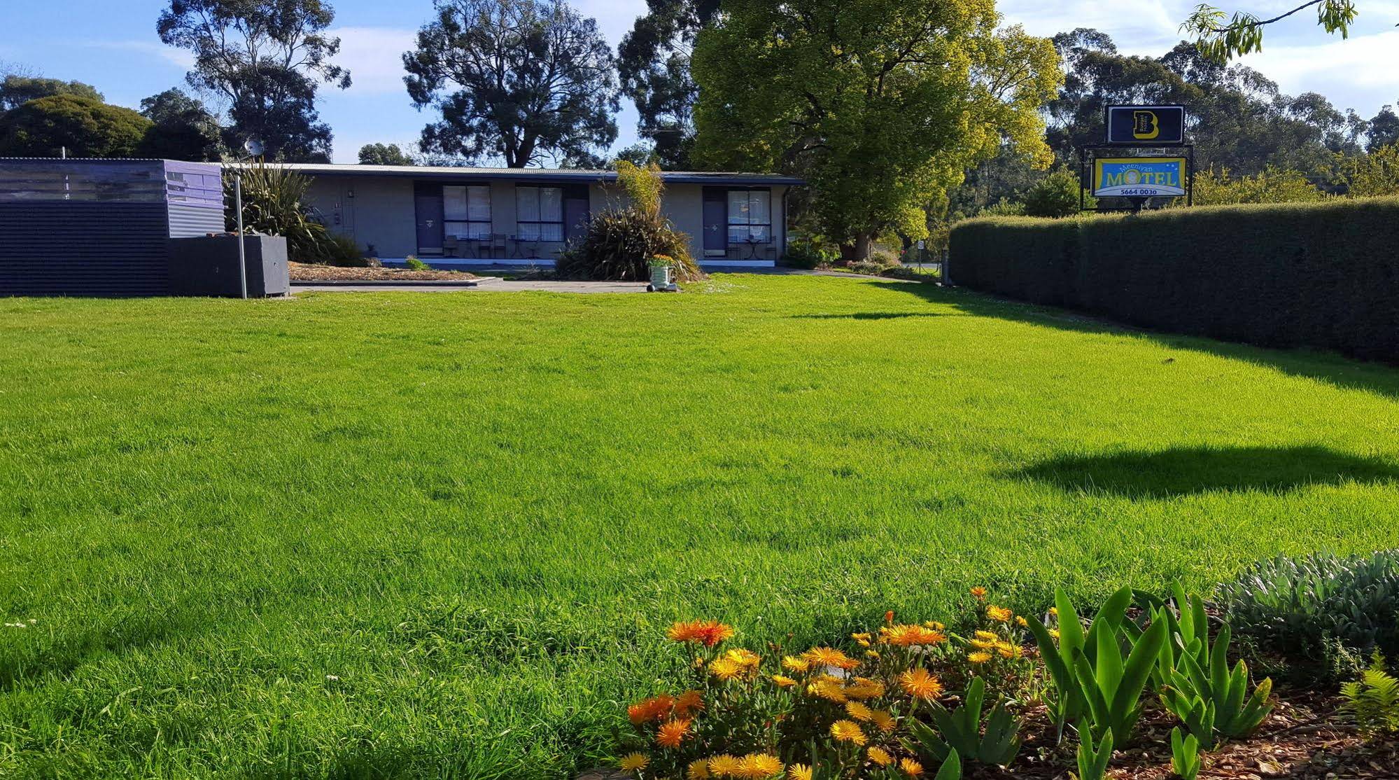 Meeniyan Motel