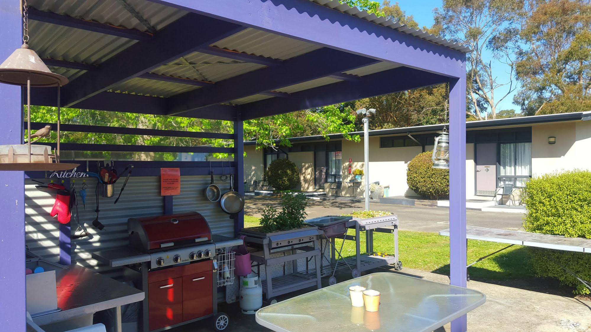 Meeniyan Motel