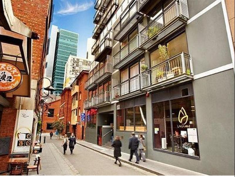 About Melbourne Apartments