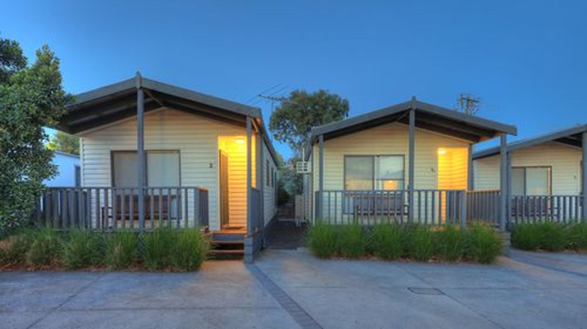 Airport Tourist Village Melbourne