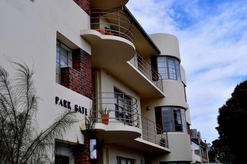 Albert Park Apartments
