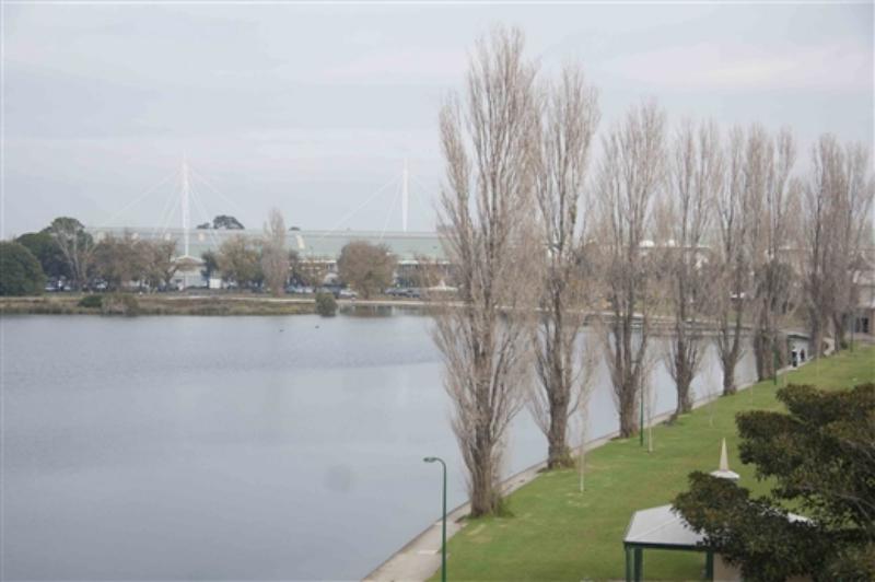 Albert Park Apartments