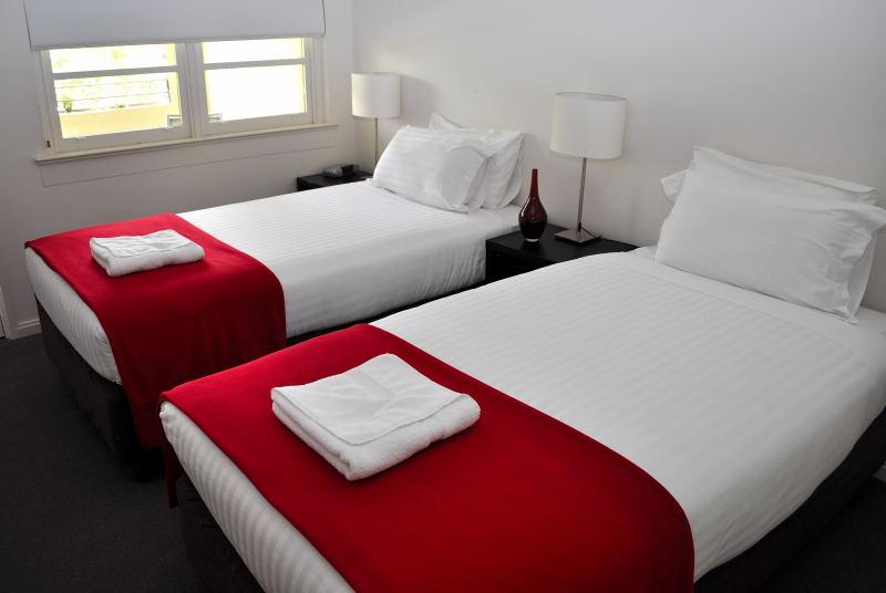 Albert Park Apartments