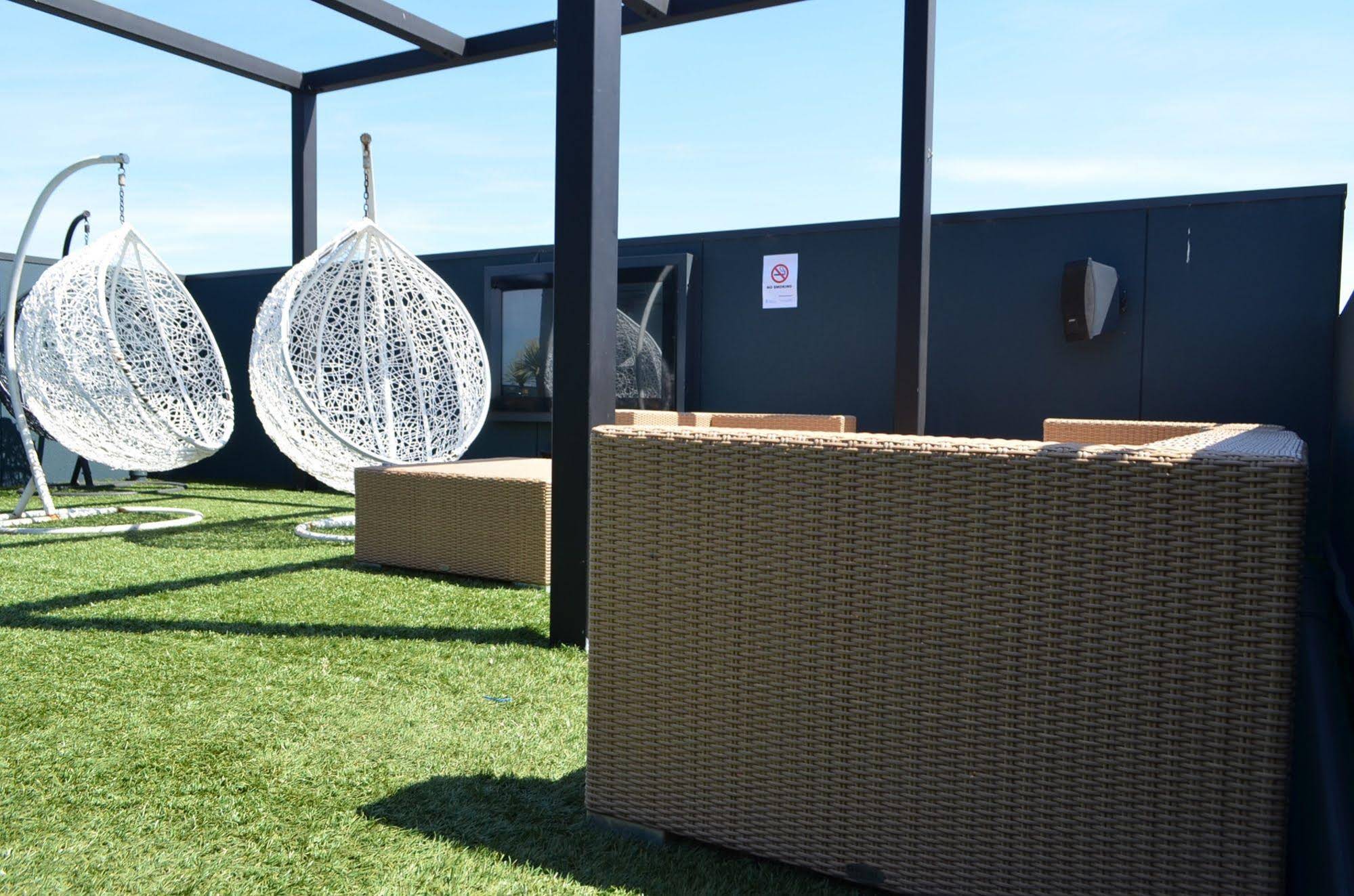 Amazing Accommodations South Yarra