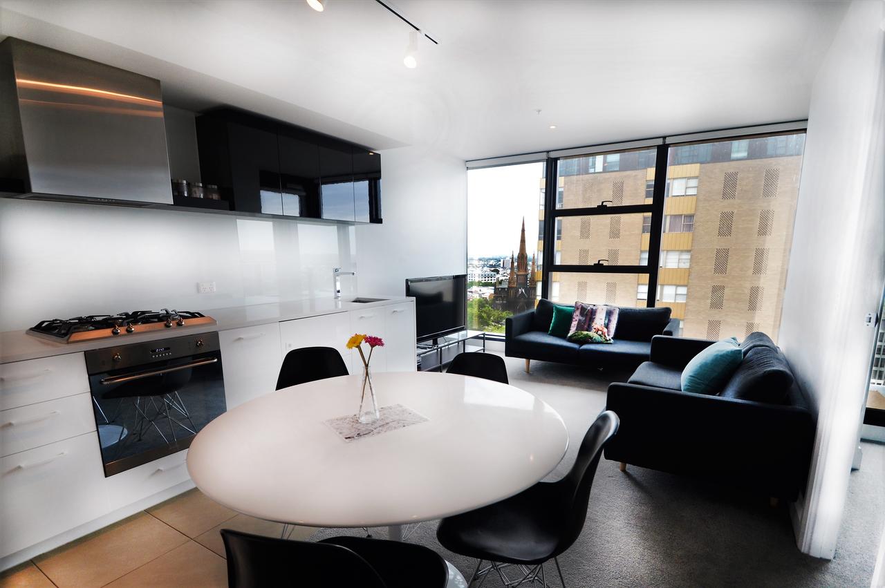 Apartments Melbourne Domain - CBD Melbourne short stay apartments